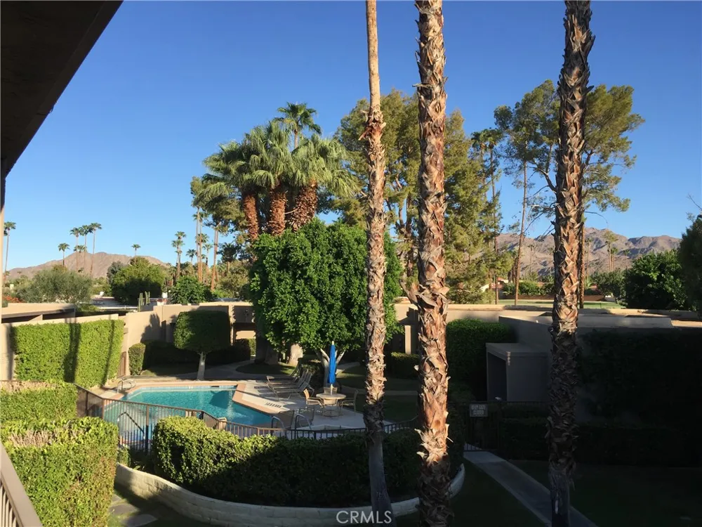 73850 Fairway Drive #203 Palm Desert, CA 92260