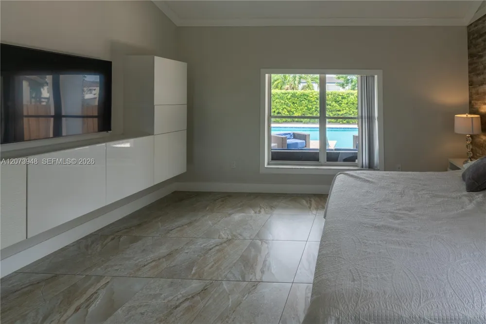 7301 SW 159th Ave Miami, FL 33193