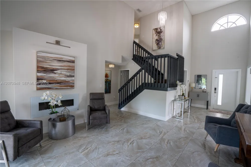 7301 SW 159th Ave Miami, FL 33193
