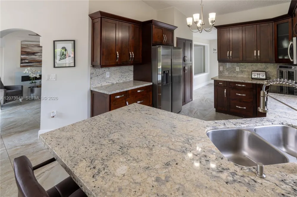 7301 SW 159th Ave Miami, FL 33193