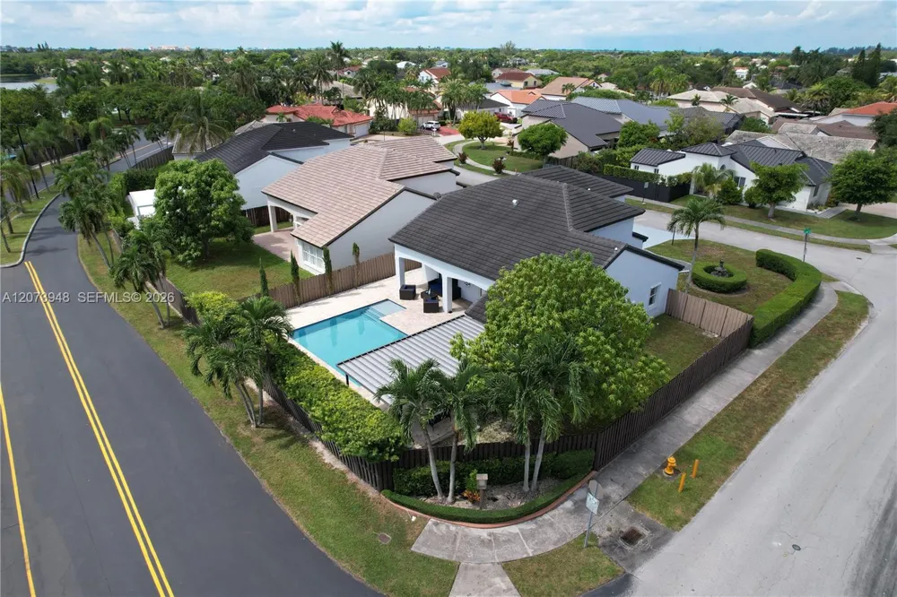 7301 SW 159th Ave Miami, FL 33193