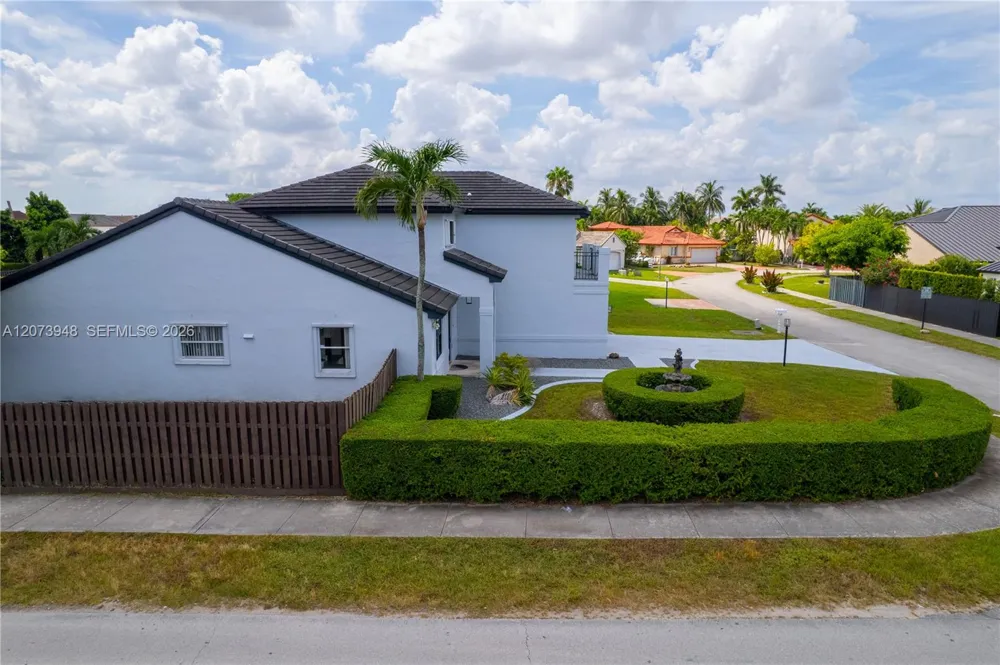 7301 SW 159th Ave Miami, FL 33193