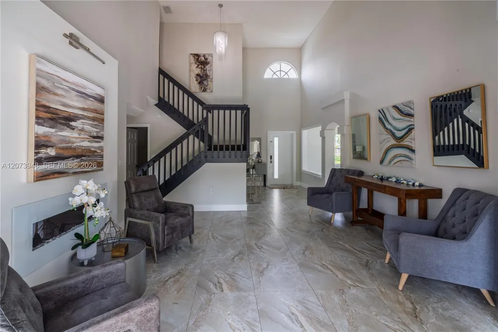 7301 SW 159th Ave Miami, FL 33193