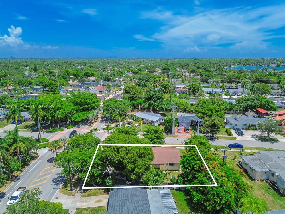 9354 Caribbean Blvd Cutler Bay, FL 33189