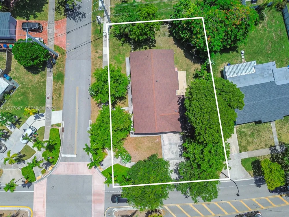 9354 Caribbean Blvd Cutler Bay, FL 33189