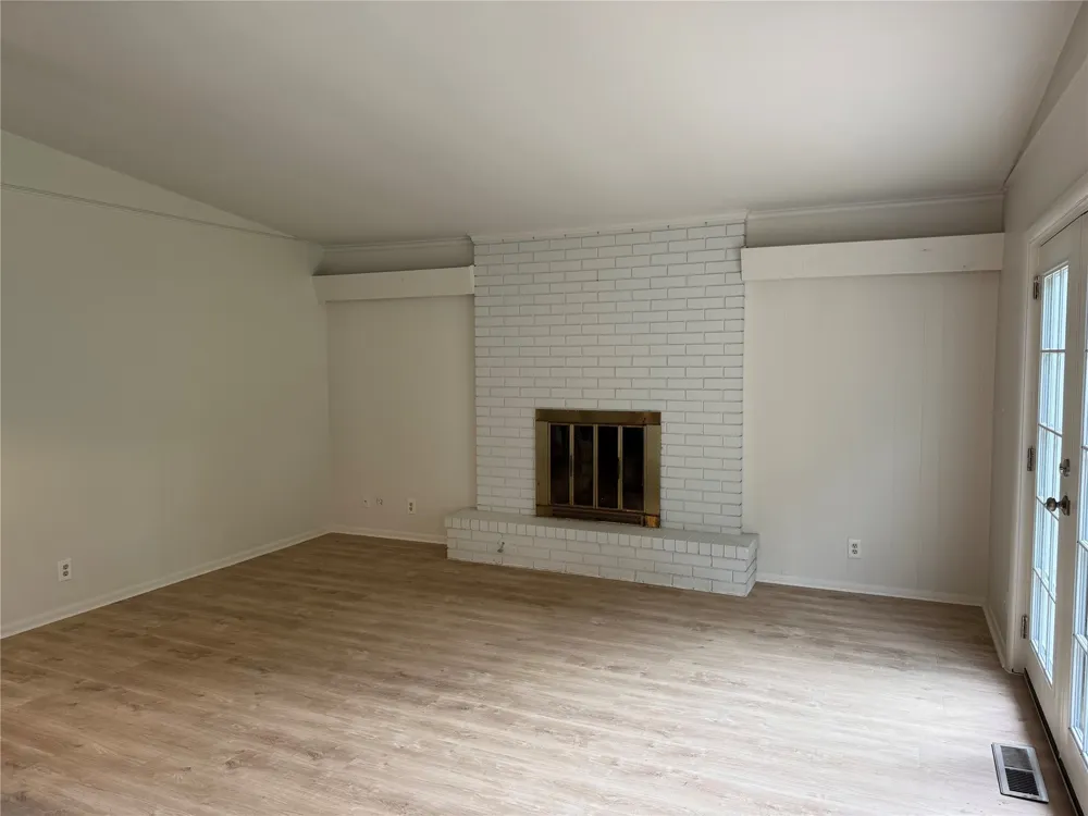 1928 E 55th Place Tulsa, OK 74105