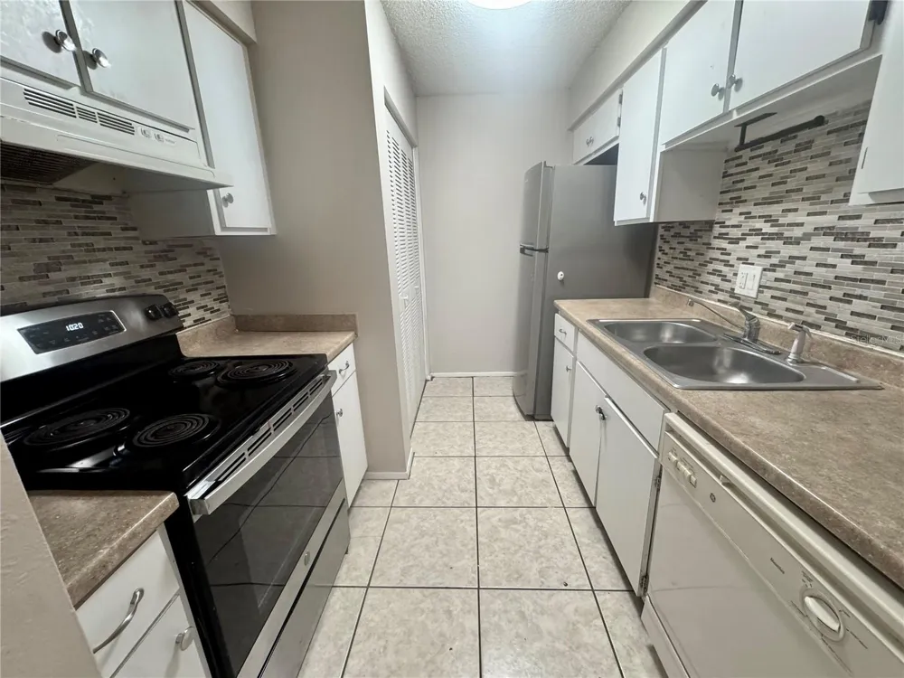 5503 POKEWEED COURT #C Tampa, FL 33617