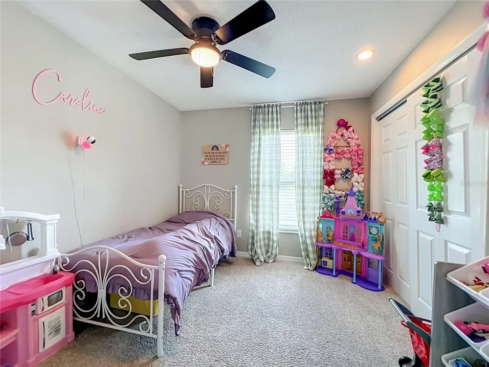 266 CARRIAGE HILL DRIVE Casselberry, FL 32707