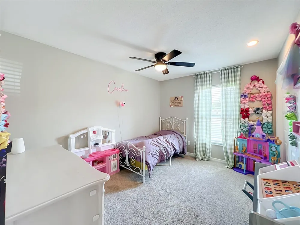 266 CARRIAGE HILL DRIVE Casselberry, FL 32707