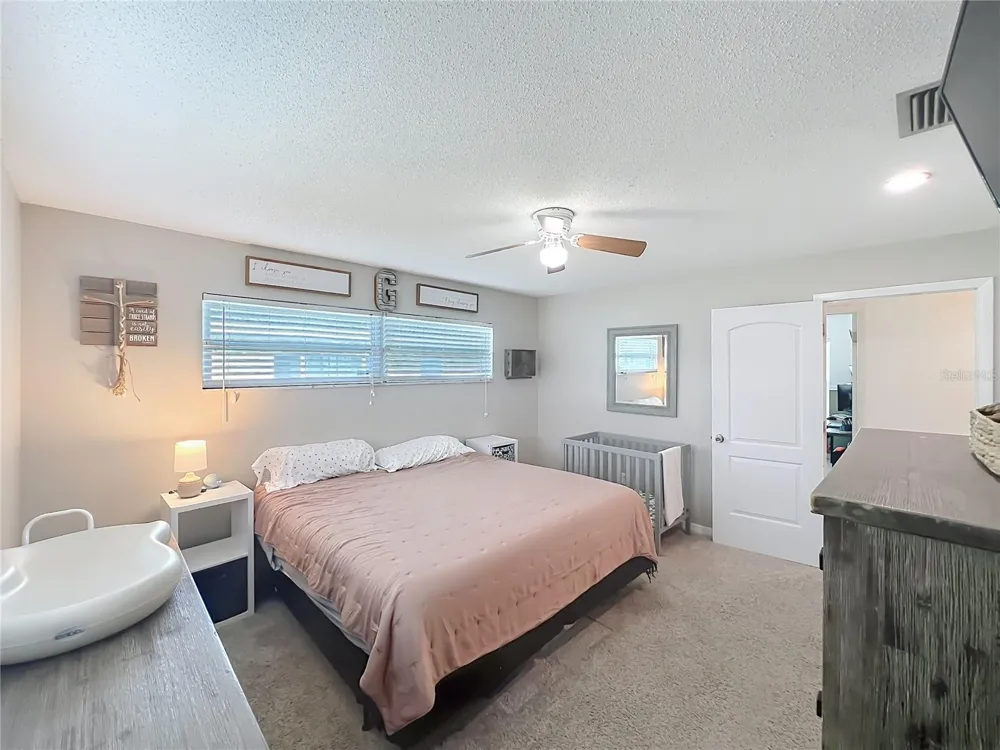 266 CARRIAGE HILL DRIVE Casselberry, FL 32707