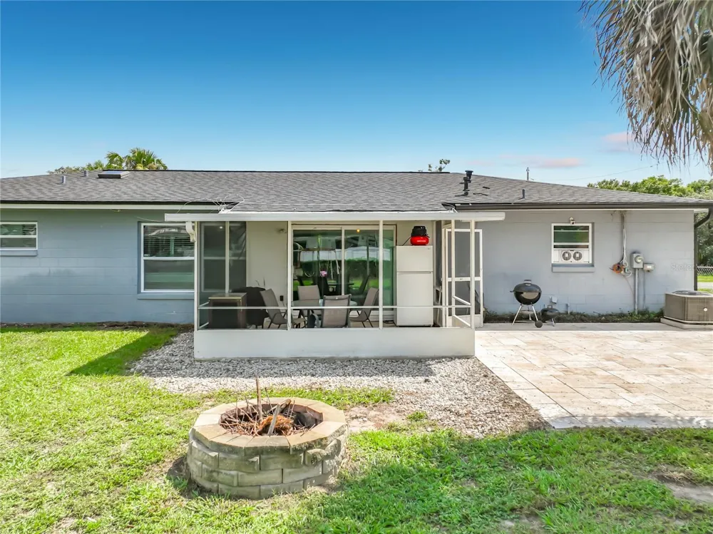 266 CARRIAGE HILL DRIVE Casselberry, FL 32707