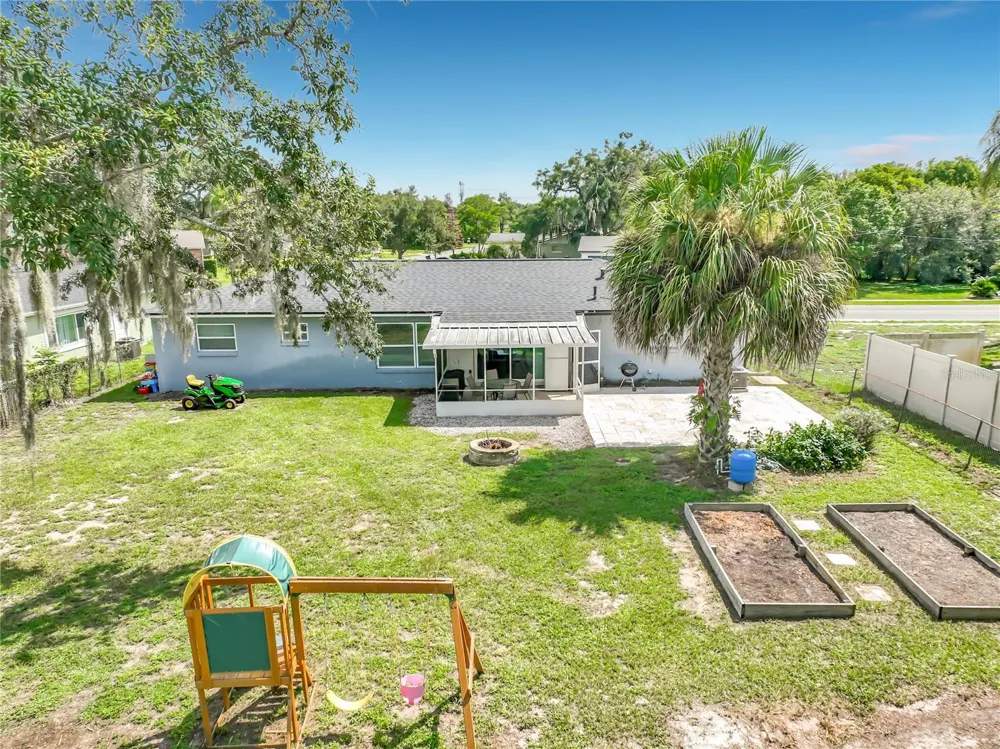 266 CARRIAGE HILL DRIVE Casselberry, FL 32707