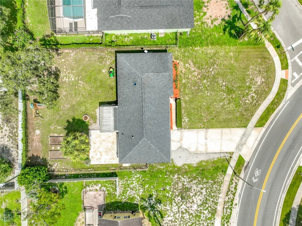 266 CARRIAGE HILL DRIVE Casselberry, FL 32707