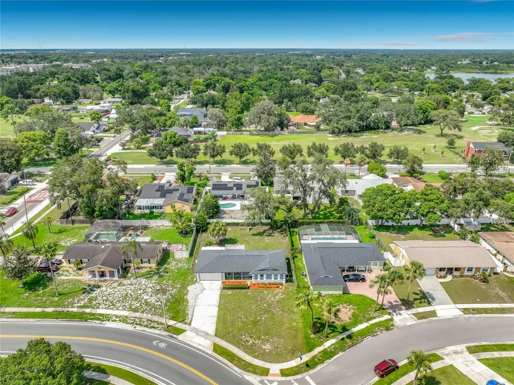 266 CARRIAGE HILL DRIVE Casselberry, FL 32707