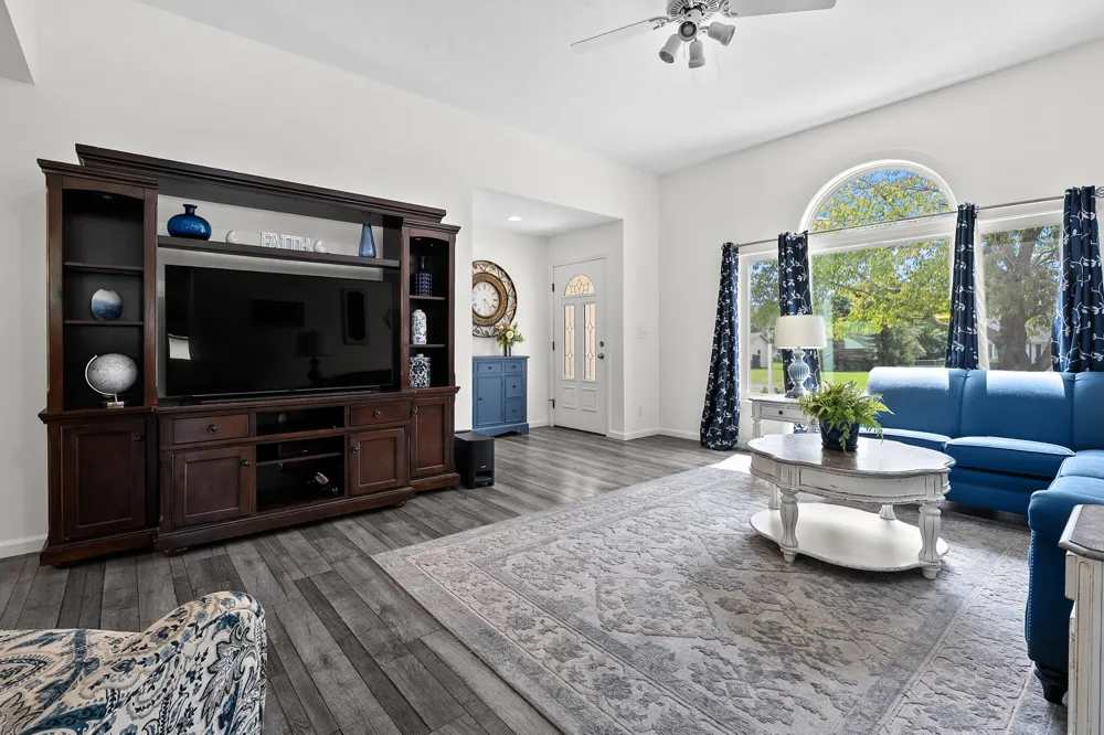 22864 Blackbird Avenue Almena Township, MI 49071