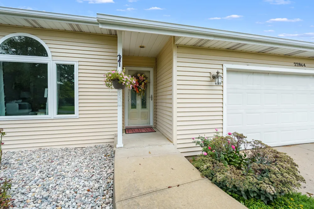 22864 Blackbird Avenue Almena Township, MI 49071