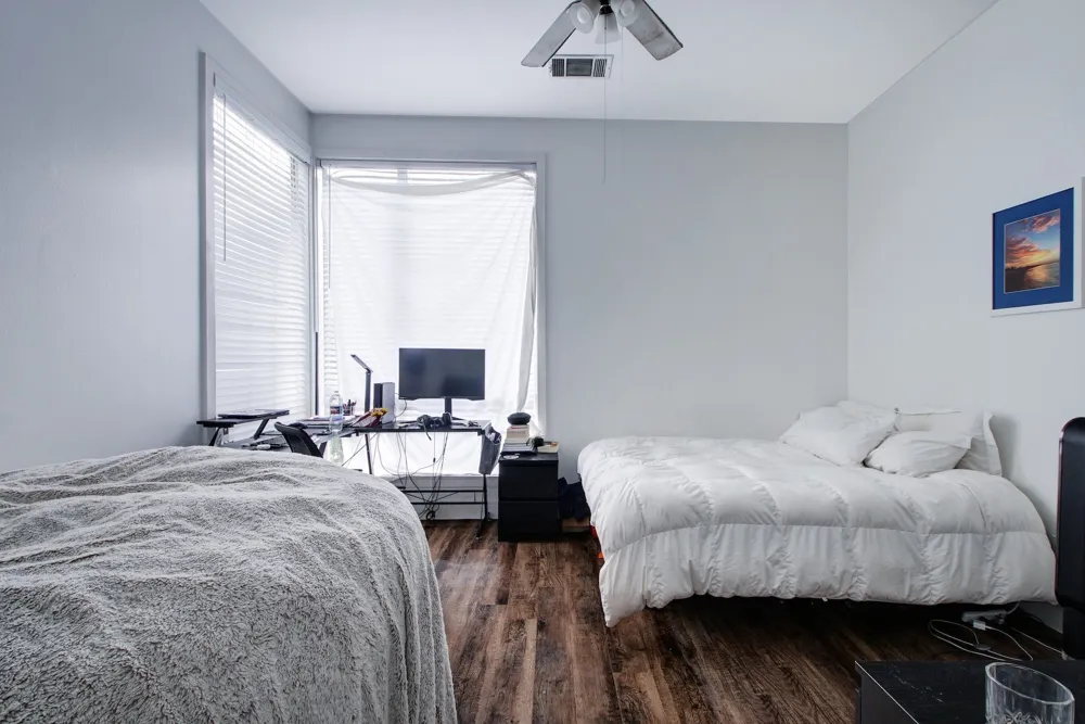 616 W 35th Street #B Austin, TX 78705