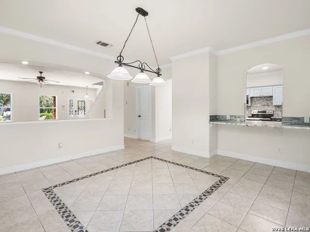 15125 Flying Circle Helotes, TX 78023