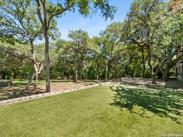 15125 Flying Circle Helotes, TX 78023