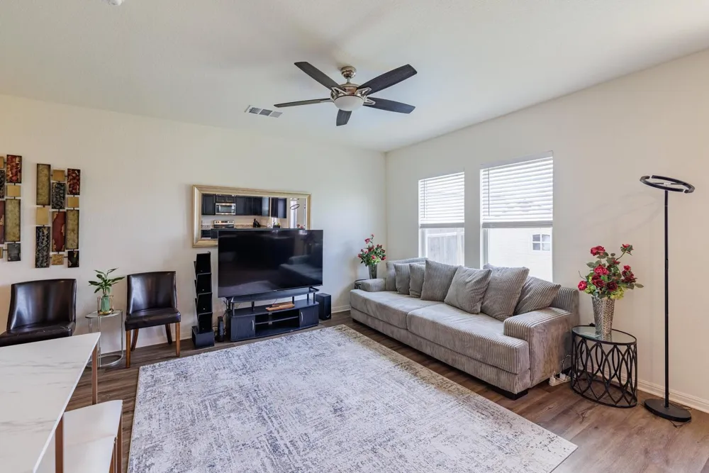 301 Wonderful Life Way Jarrell, TX 76537