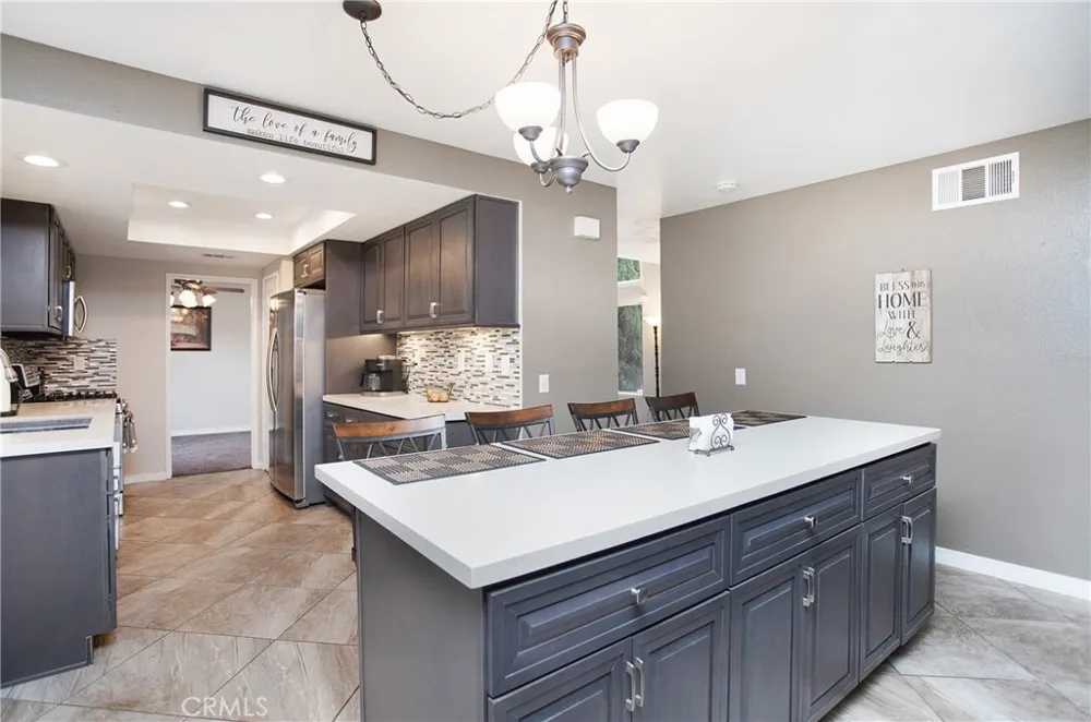1712 Melrose Drive Corona, CA 92878