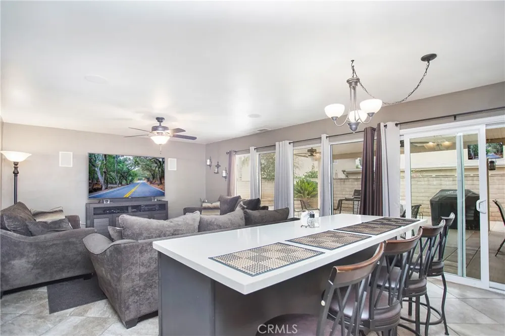 1712 Melrose Drive Corona, CA 92878