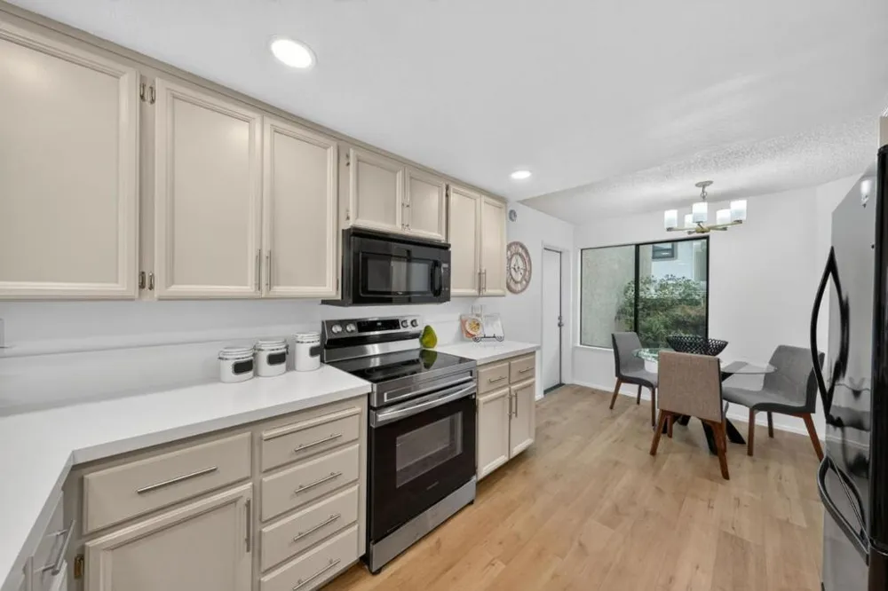 38717 Huntington Circle Fremont, CA 94536