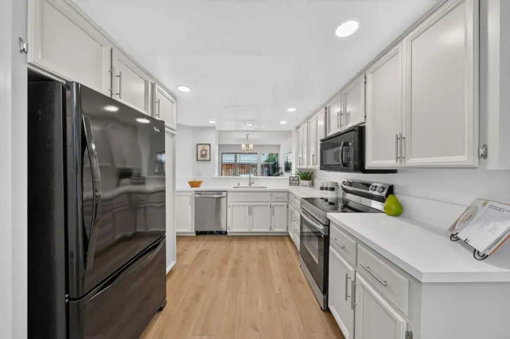 38717 Huntington Circle Fremont, CA 94536