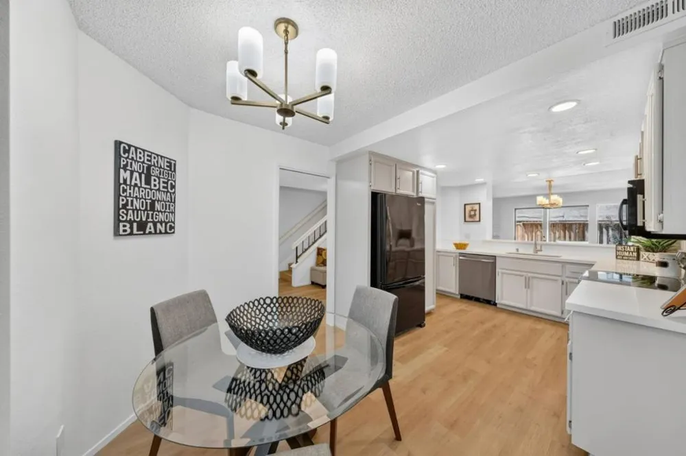 38717 Huntington Circle Fremont, CA 94536
