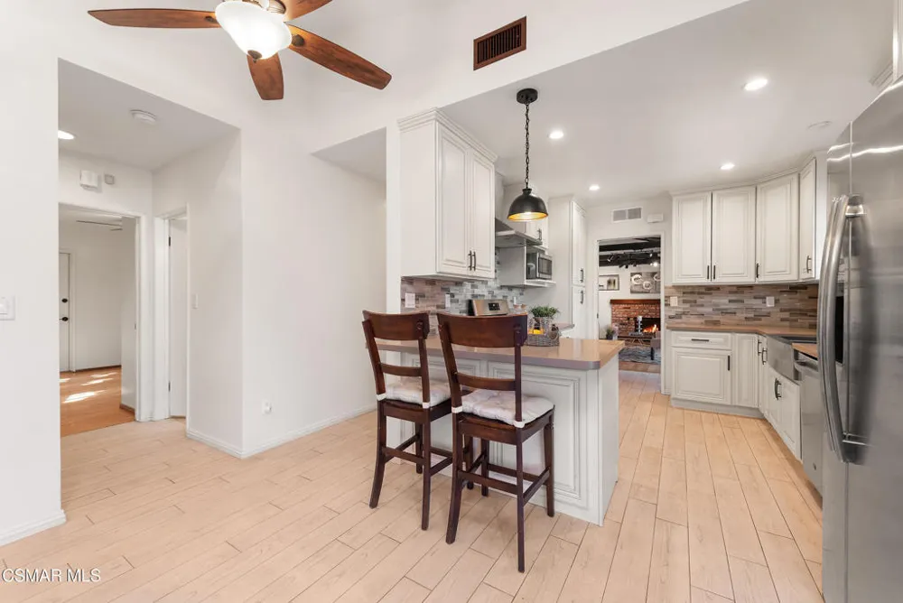 20158 Septo Street Chatsworth, CA 91311
