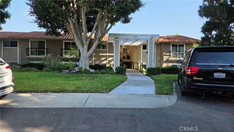 3246 San Amadeo #D