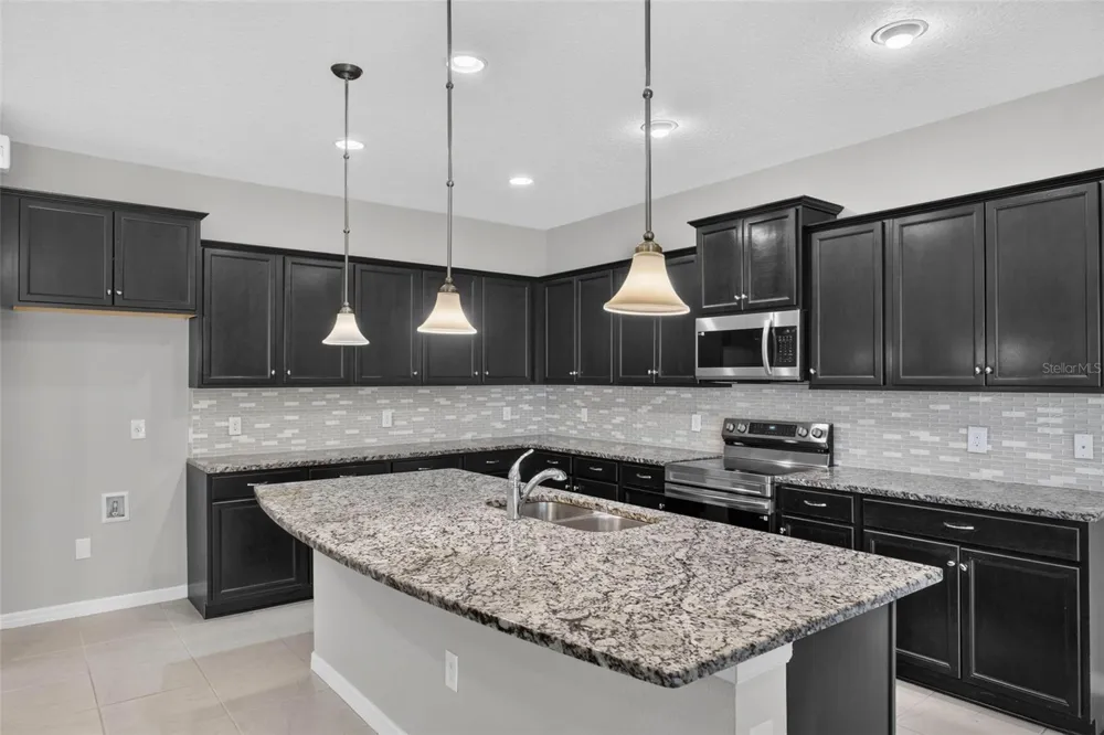 8924 BENGAL COURT Kissimmee, FL 34747