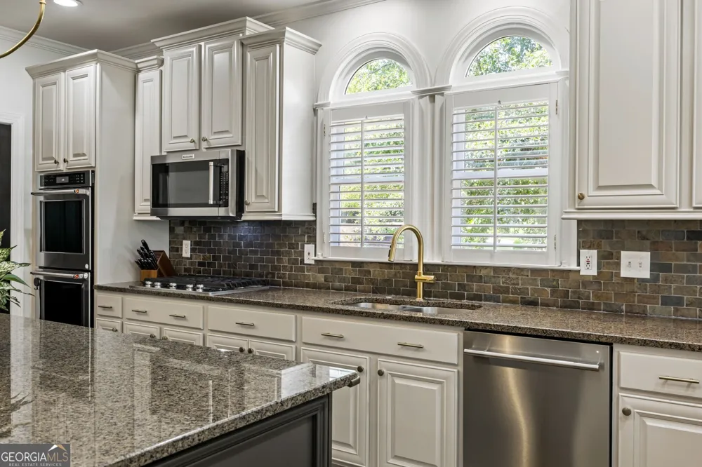 190 Oakhurst Leaf DR Milton, GA 30004