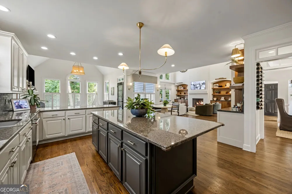 190 Oakhurst Leaf DR Milton, GA 30004