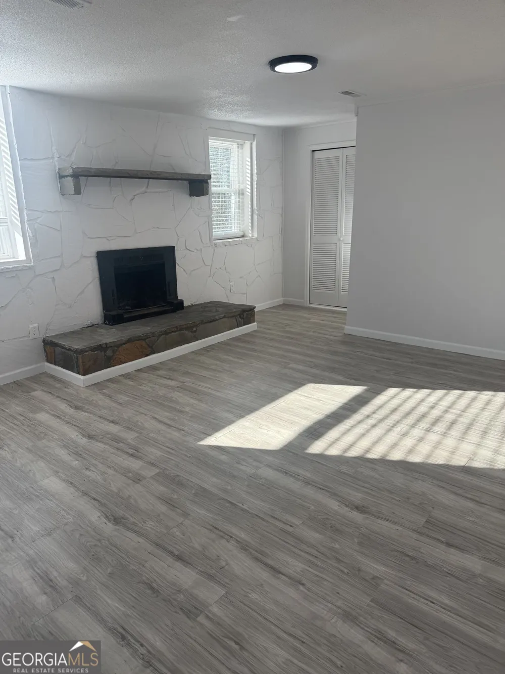 145 Henry CIR LaFayette, GA 30728