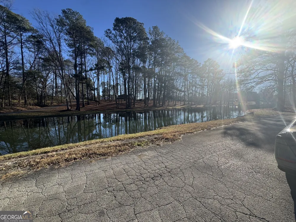145 Henry CIR LaFayette, GA 30728
