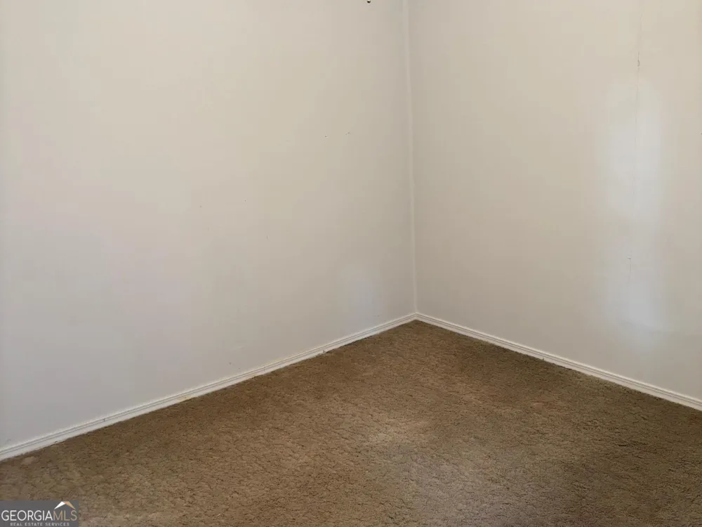 1385 W Currahee ST Toccoa, GA 30577