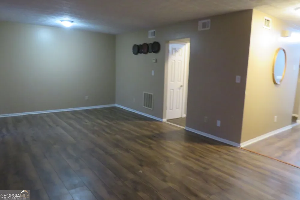 22 FAIRVIEW DR Jonesboro, GA 30238