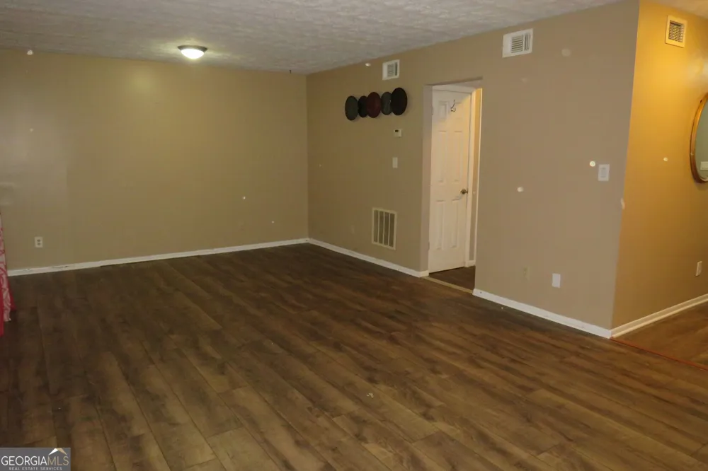 22 FAIRVIEW DR Jonesboro, GA 30238