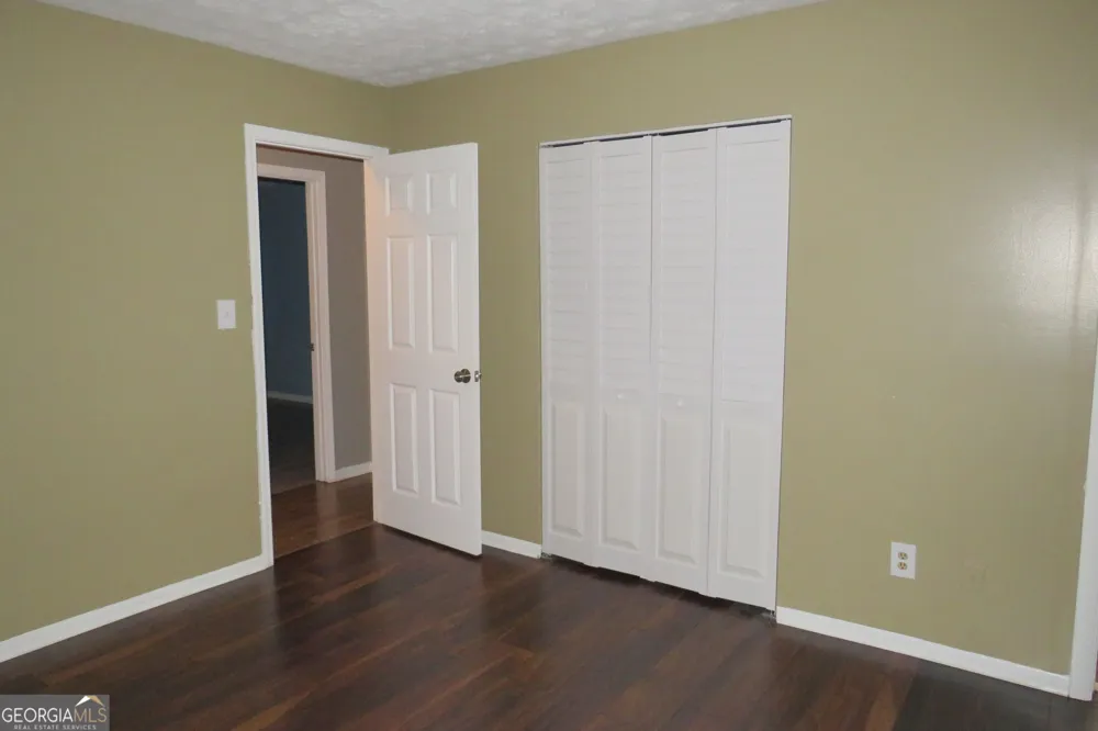 22 FAIRVIEW DR Jonesboro, GA 30238