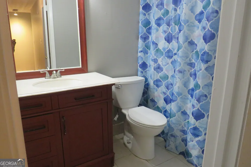 22 FAIRVIEW DR Jonesboro, GA 30238