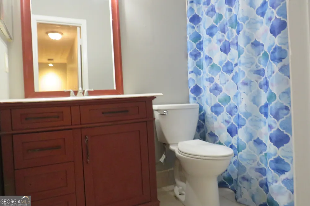 22 FAIRVIEW DR Jonesboro, GA 30238