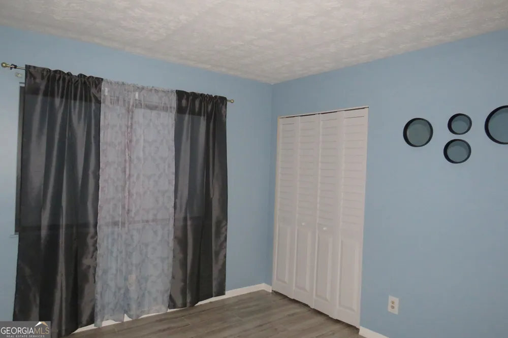 22 FAIRVIEW DR Jonesboro, GA 30238