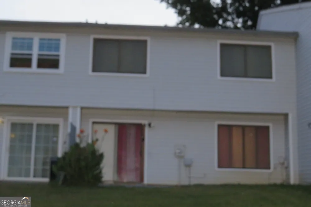22 FAIRVIEW DR Jonesboro, GA 30238