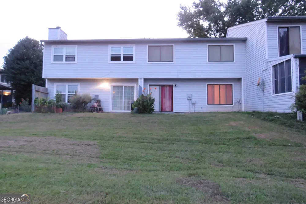22 FAIRVIEW DR Jonesboro, GA 30238