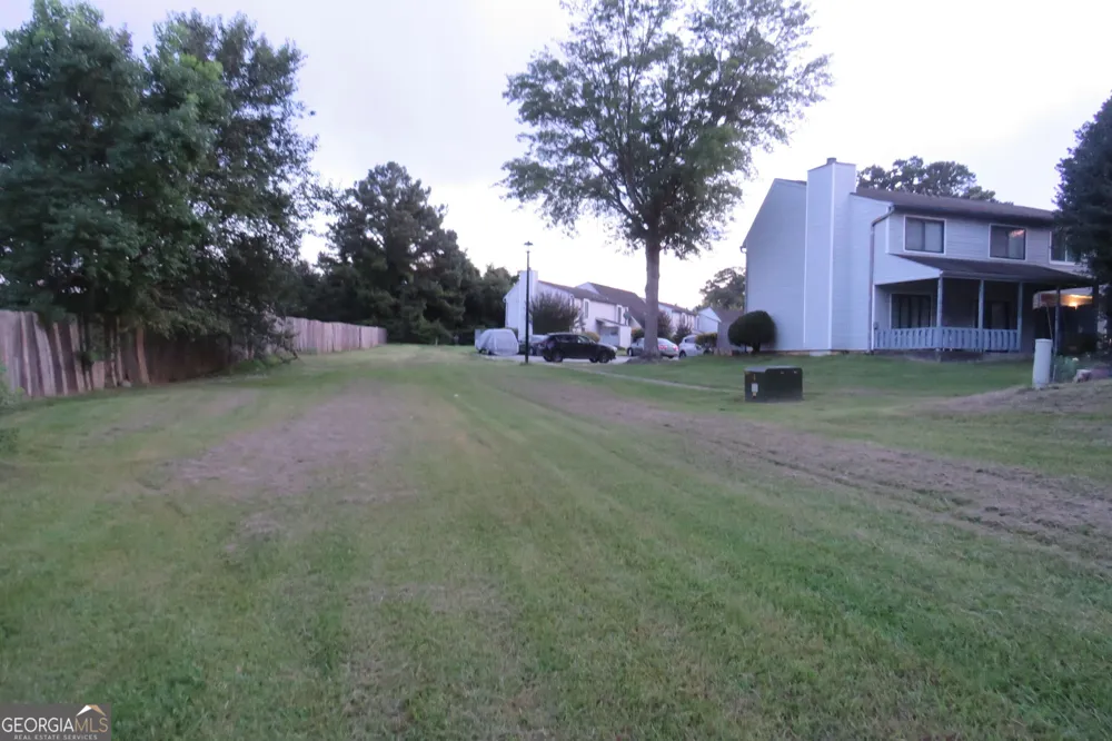 22 FAIRVIEW DR Jonesboro, GA 30238