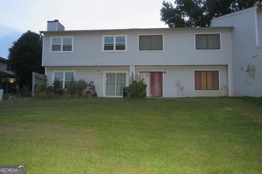 22 FAIRVIEW DR Jonesboro, GA 30238