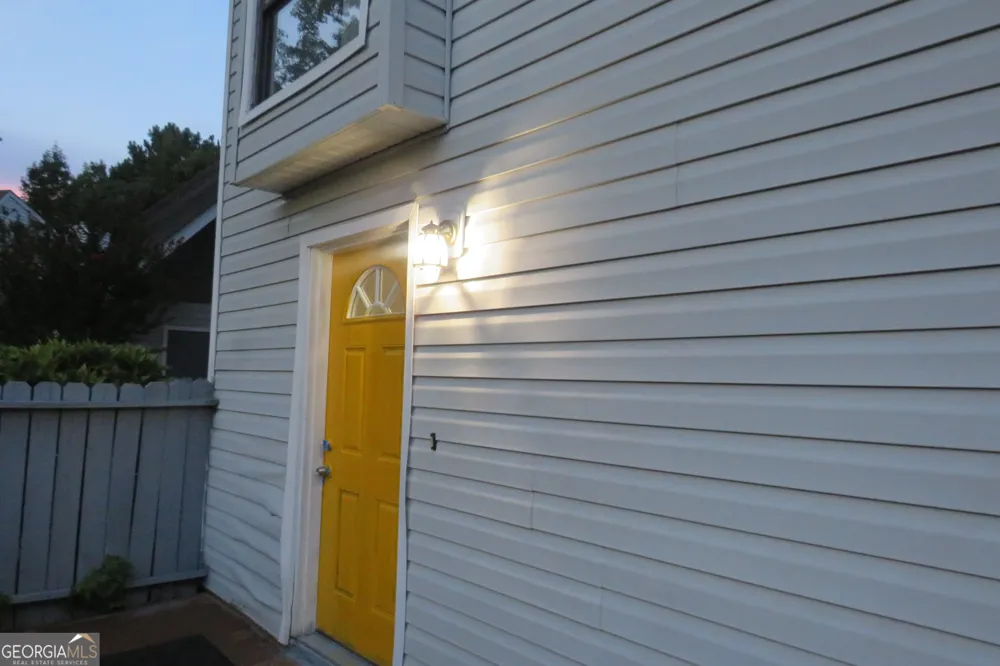 22 FAIRVIEW DR Jonesboro, GA 30238