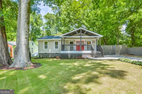 1391 Kennesaw DR NW