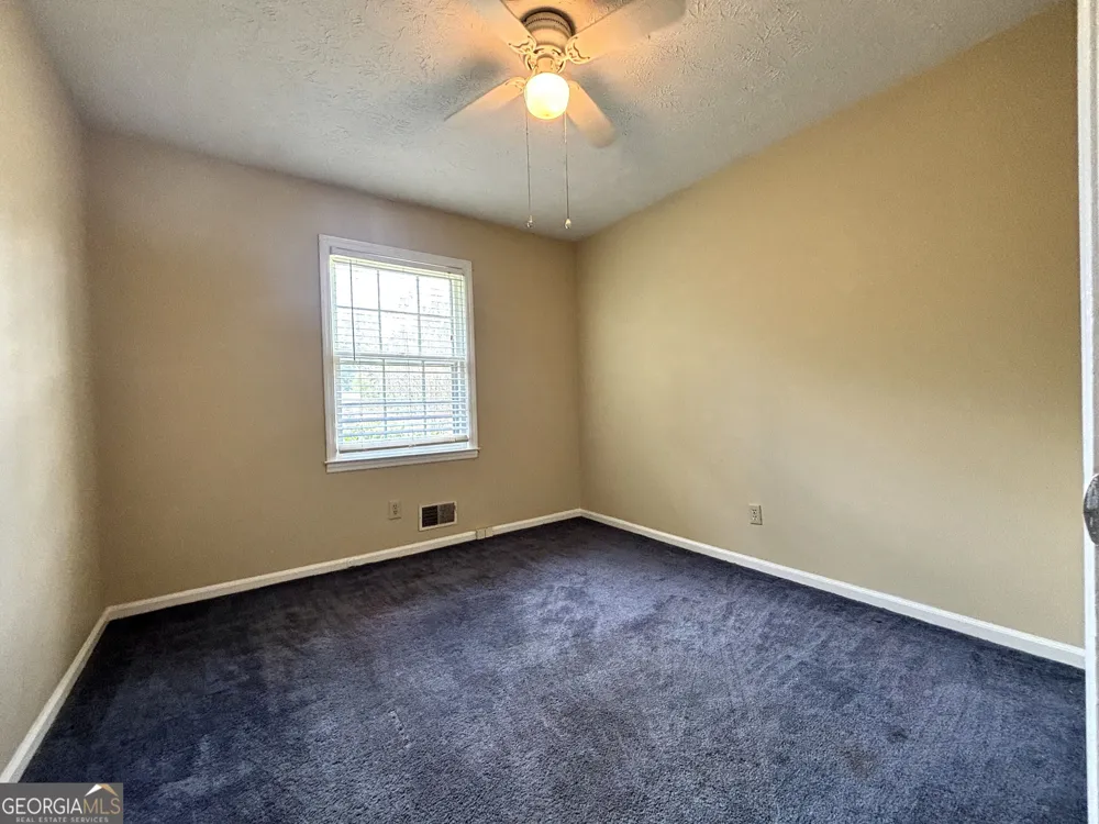 405 Elder RD Griffin, GA 30223